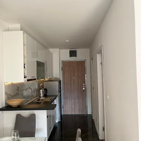 Apartment Lujan *