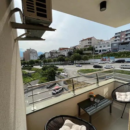 Apartment Lujan *